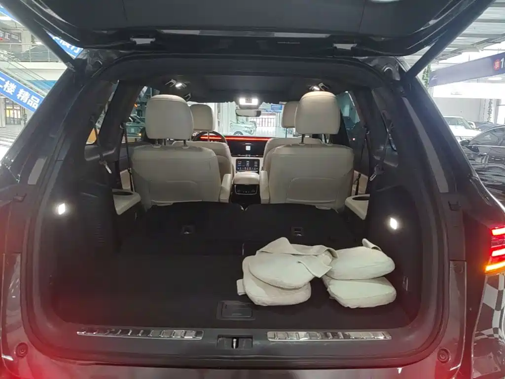 Li Auto Li ONE — миниатюра 19
