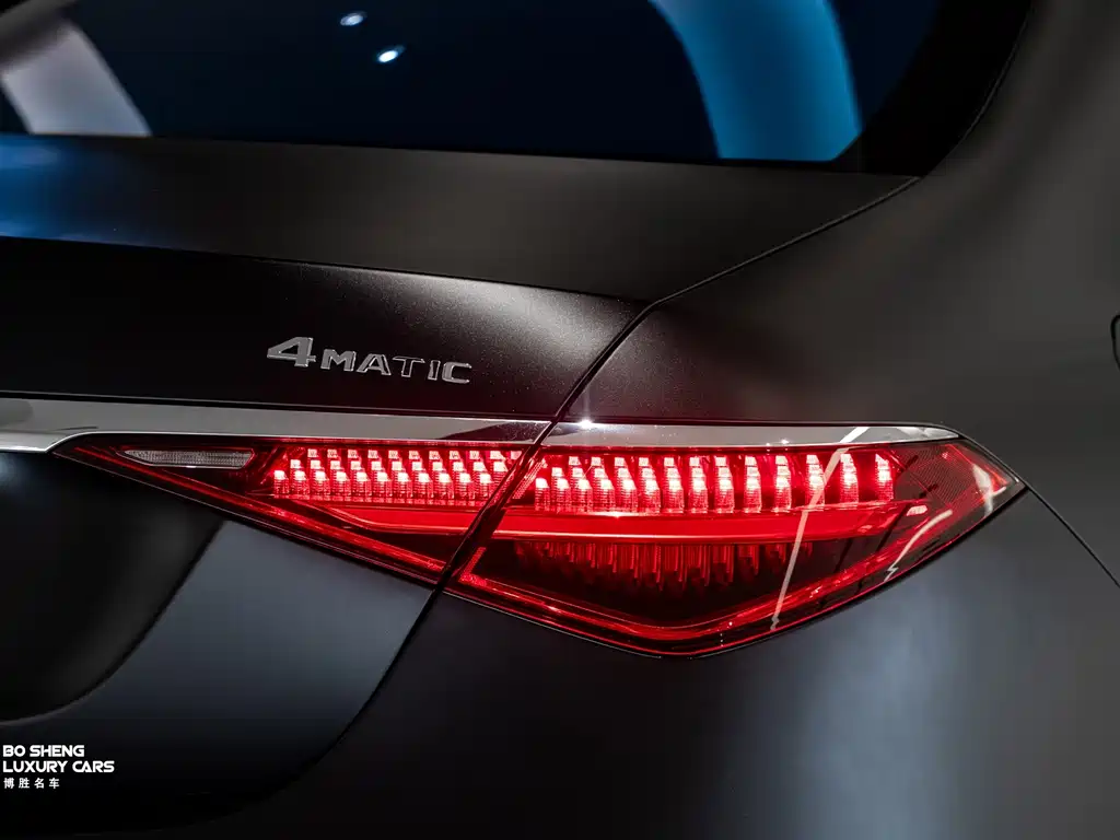 Mercedes-Benz S-Class — миниатюра 10