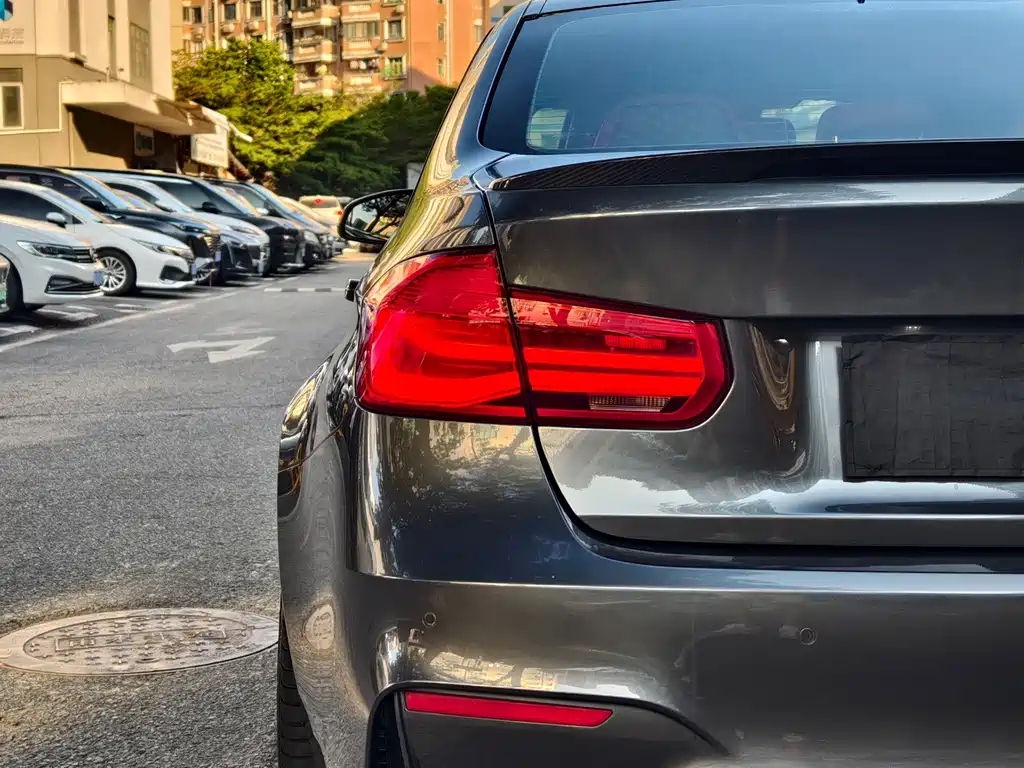 BMW M3 — миниатюра 7