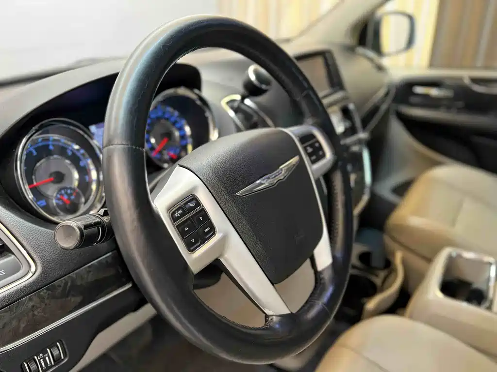 Chrysler Grand Voyager (Import) 3.6L Comfort Edition, фото 22