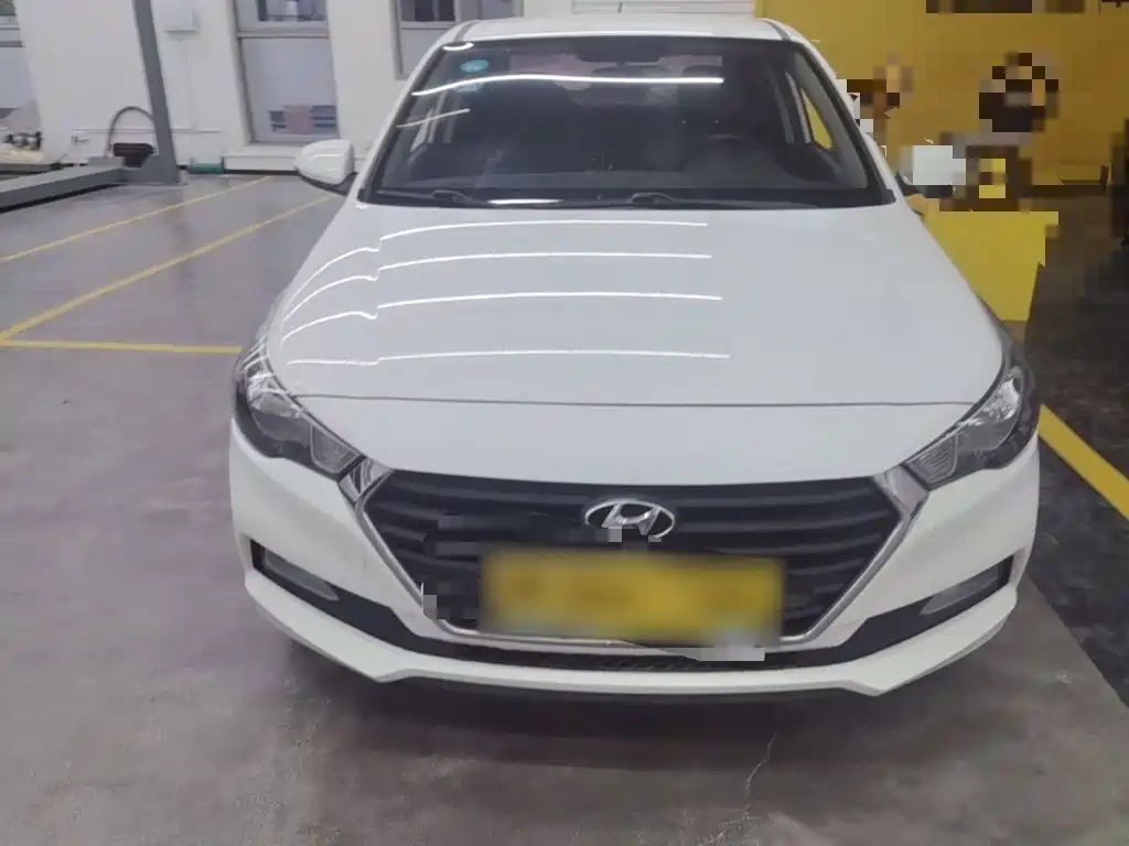 Hyundai Verna — миниатюра 3