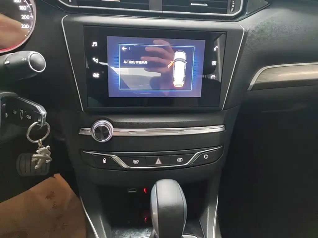 Peugeot 408 — миниатюра 13