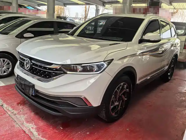 DONGFENG AX7