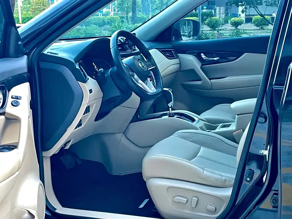 Nissan X-Trail — миниатюра 7
