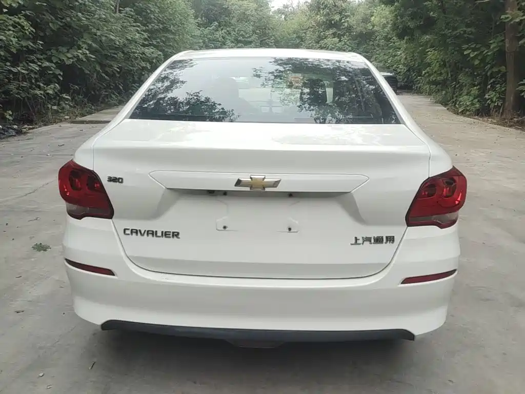 Chevrolet Cavalier — миниатюра 6