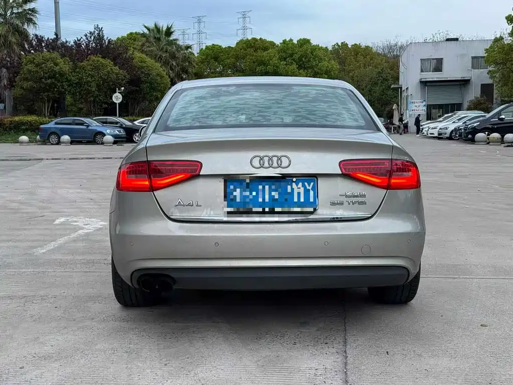 Audi A4L — миниатюра 8
