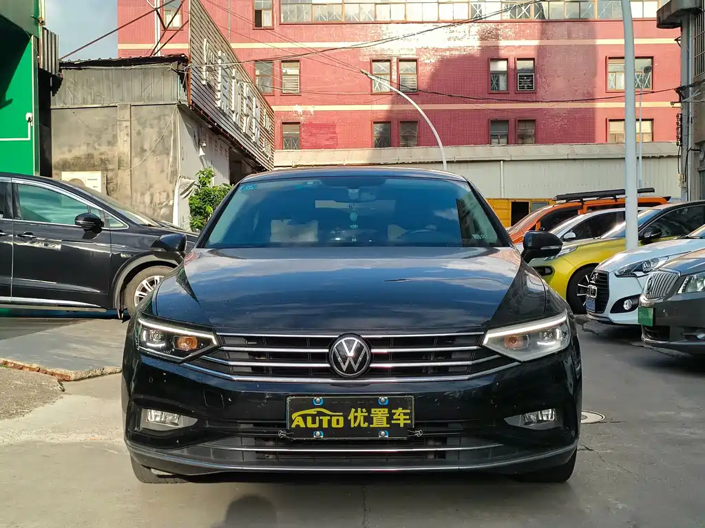 Volkswagen Magotan — миниатюра 2