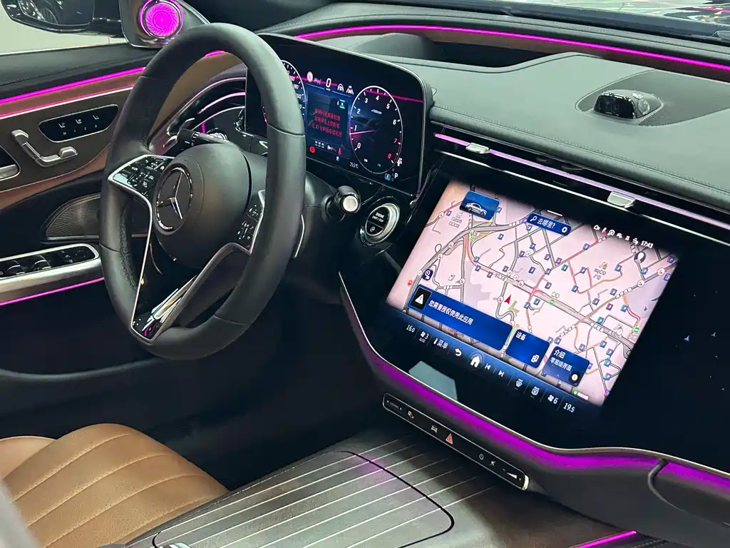 Mercedes-Benz E-Class — миниатюра 17