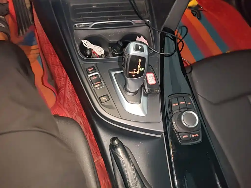 BMW 3 Series — миниатюра 14