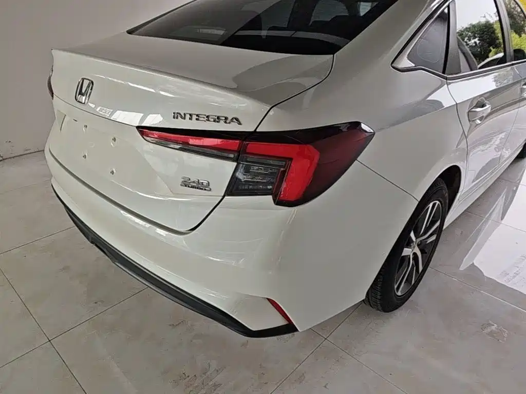 Honda Integra — миниатюра 8