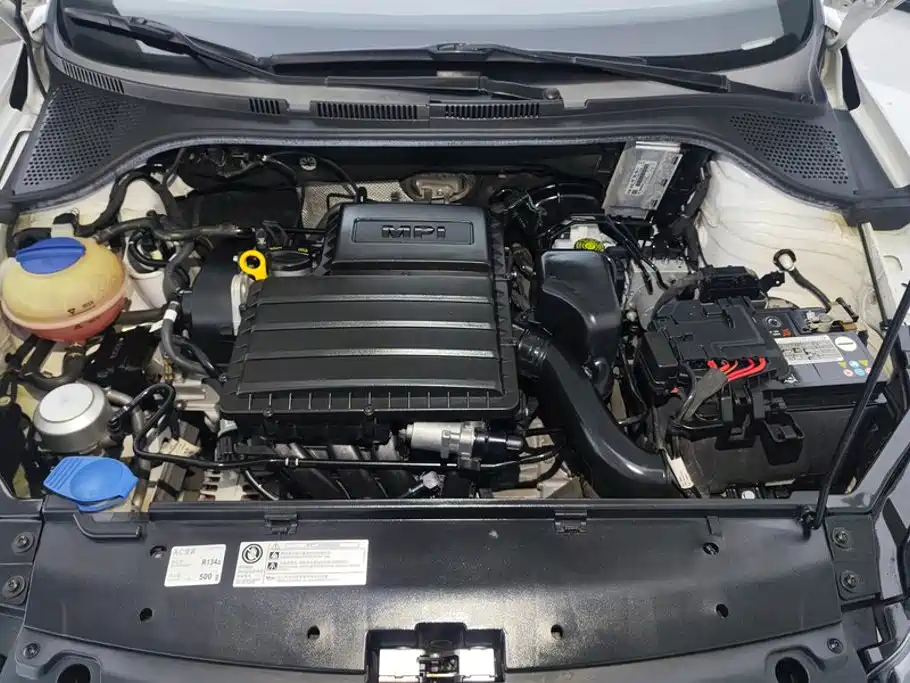 Volkswagen Santana — миниатюра 10