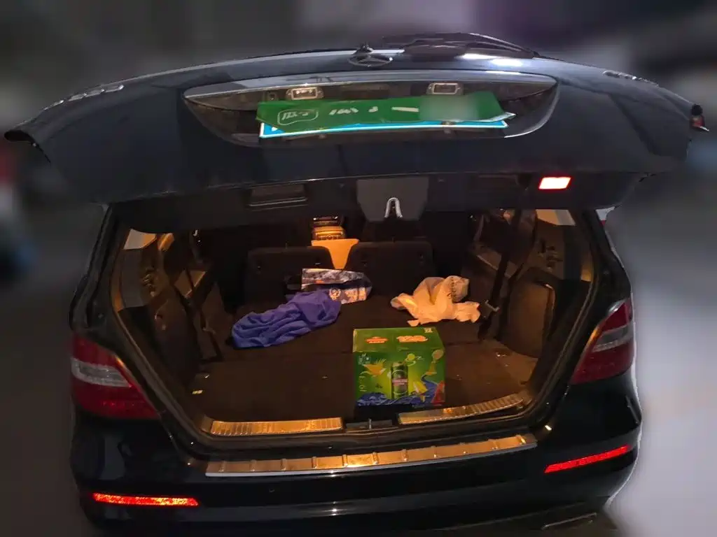 Mercedes-Benz R-Class — миниатюра 10