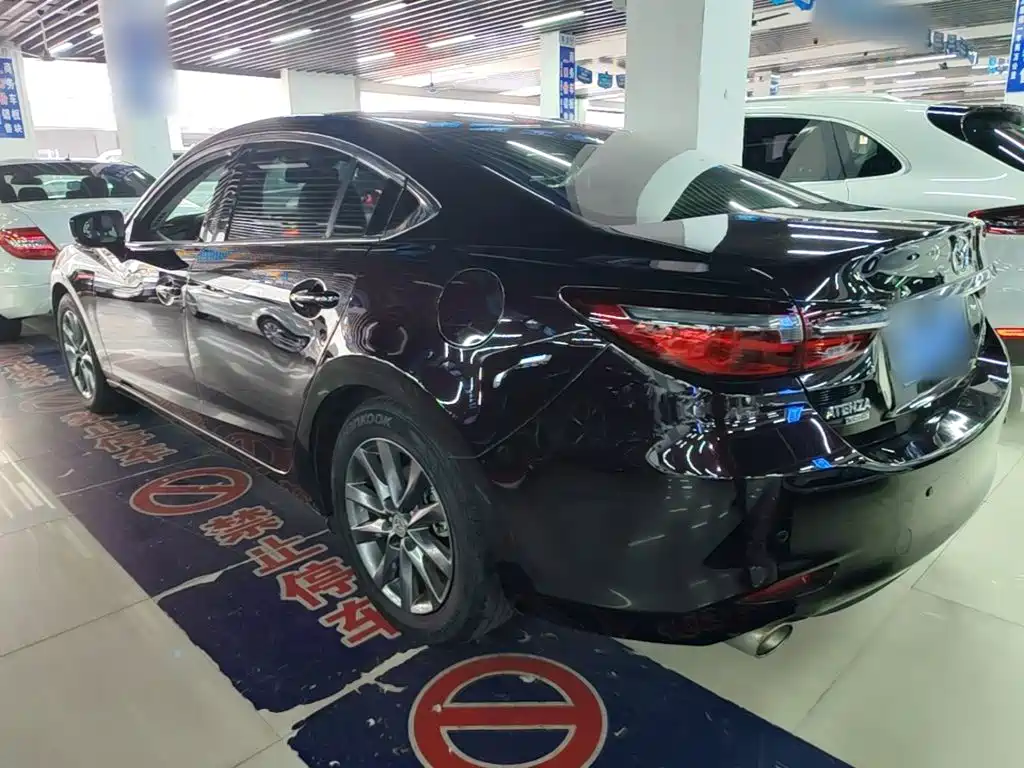 Mazda Atenza — миниатюра 5