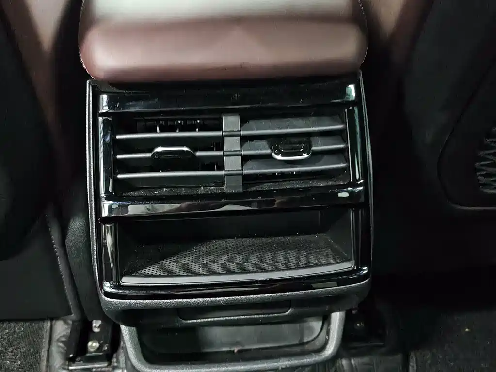 Geely Xingyue L — миниатюра 8