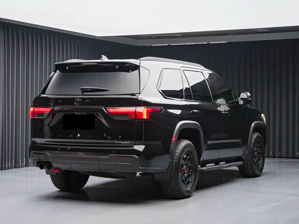 Toyota Sequoia — миниатюра 6