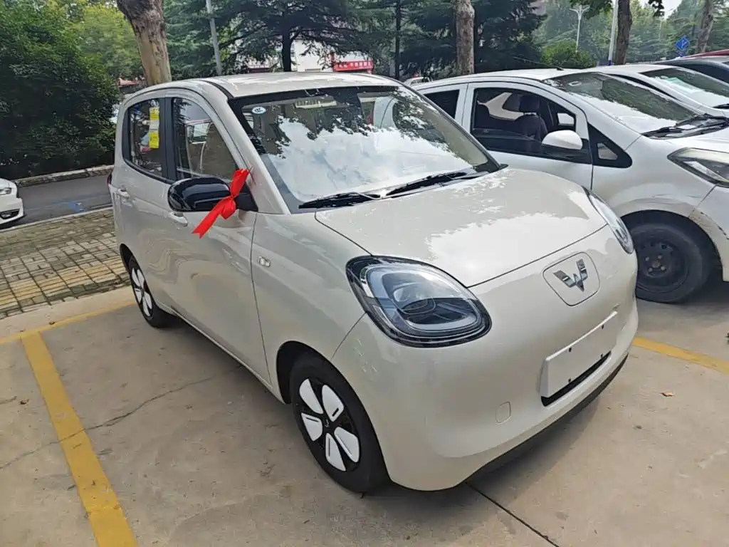 Wuling MINIEV — миниатюра 4