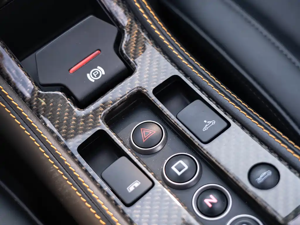 McLaren 12C — миниатюра 21