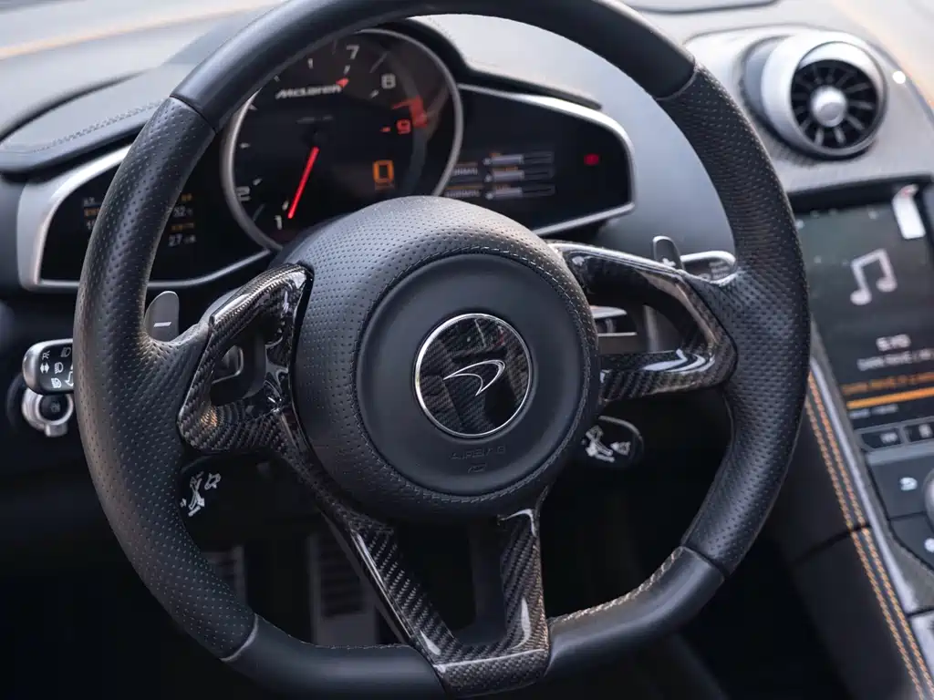 McLaren 12C — миниатюра 14