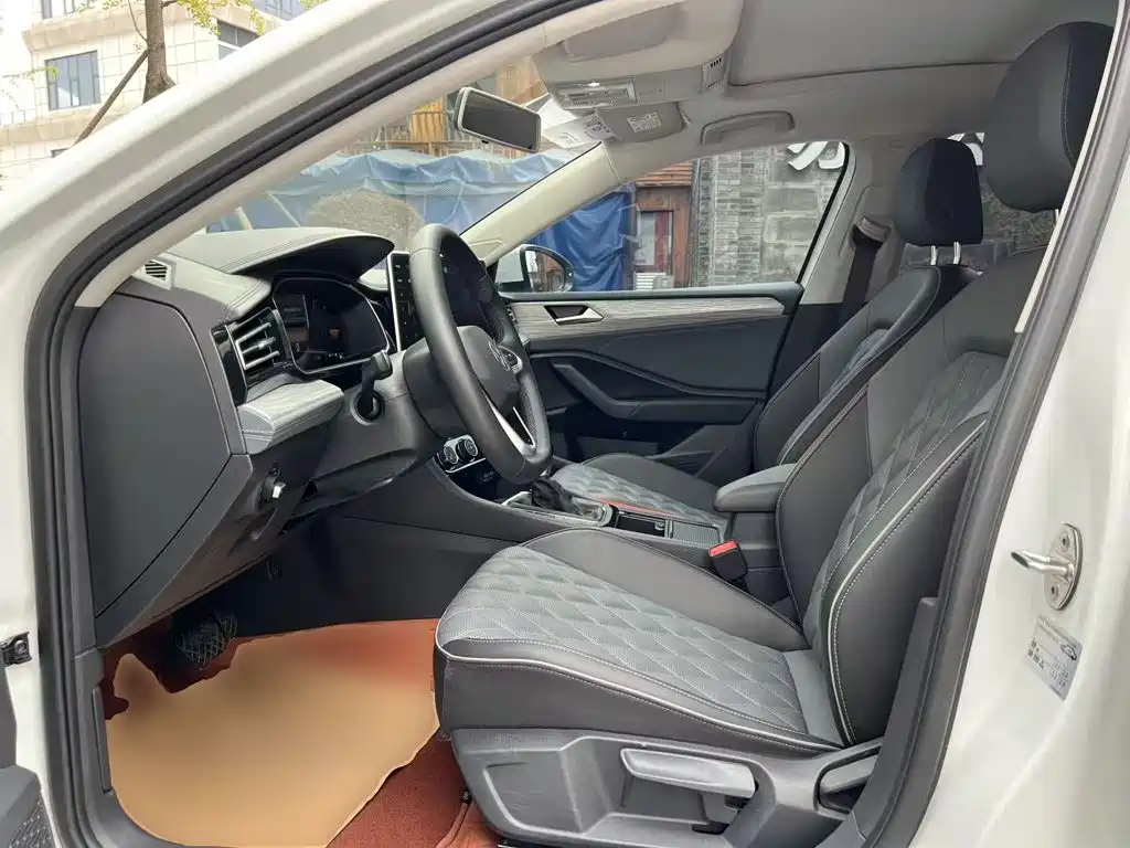 Volkswagen Sagitar — миниатюра 15