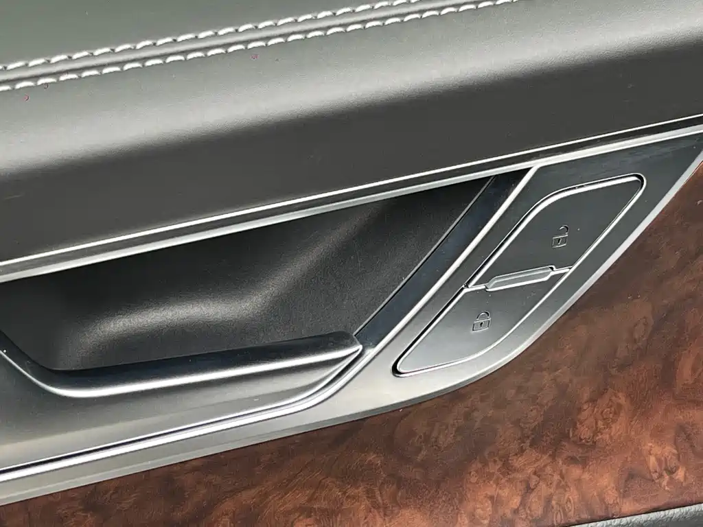 Audi A6L — миниатюра 16