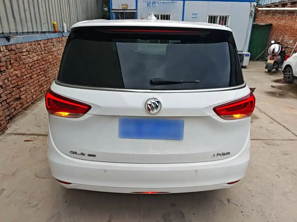 Buick GL6 — миниатюра 6