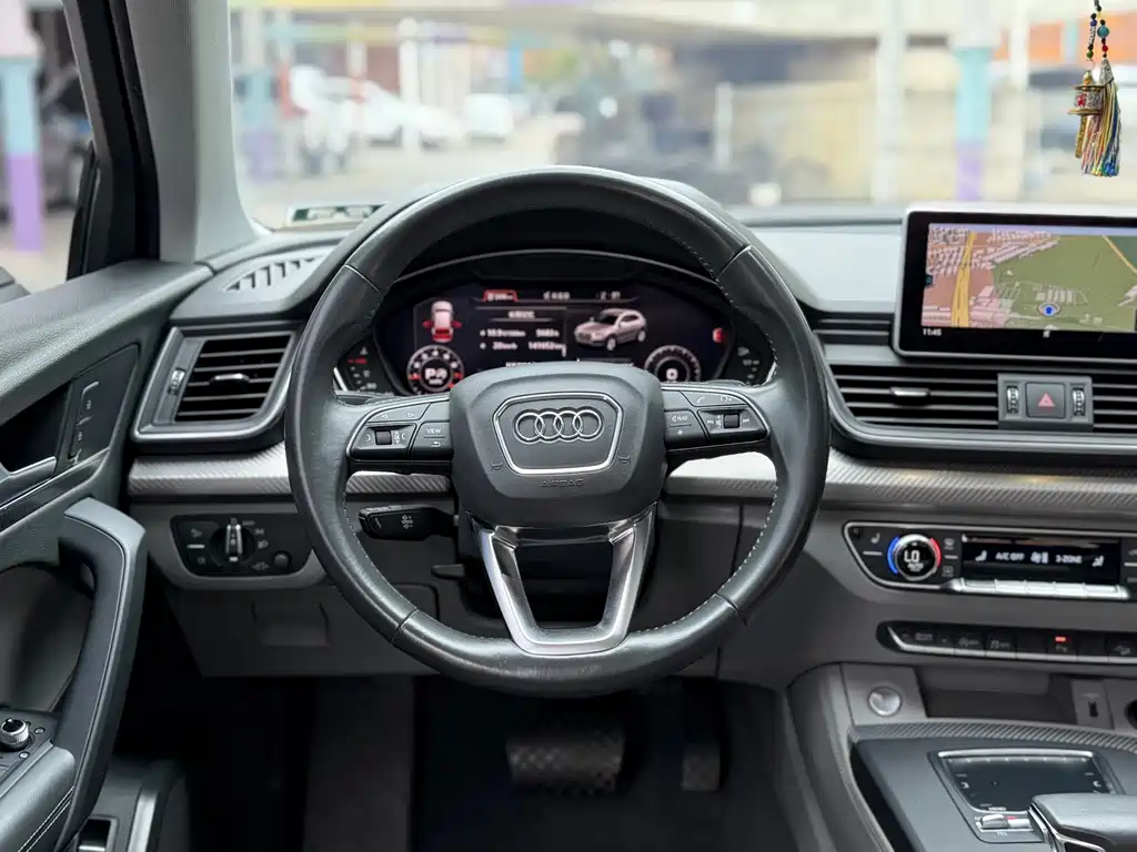 Audi Q5L — миниатюра 9