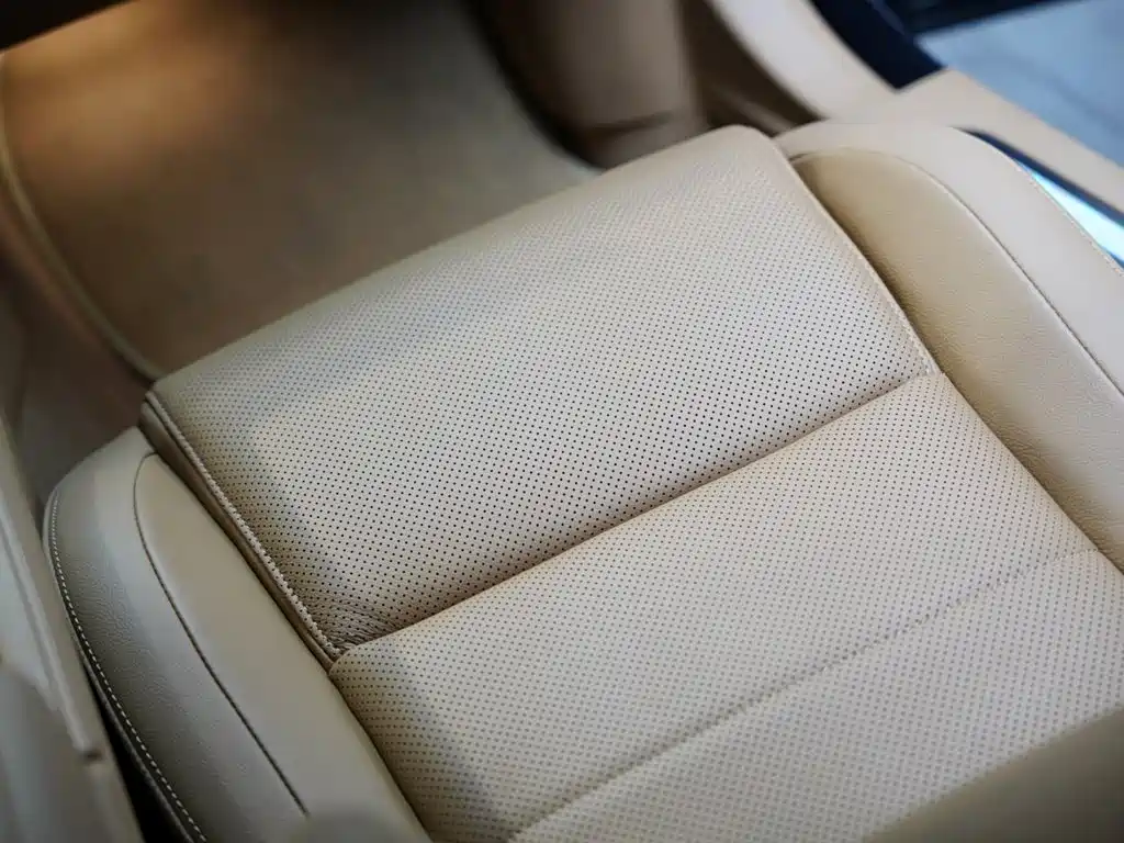 Jaguar XFL — миниатюра 55