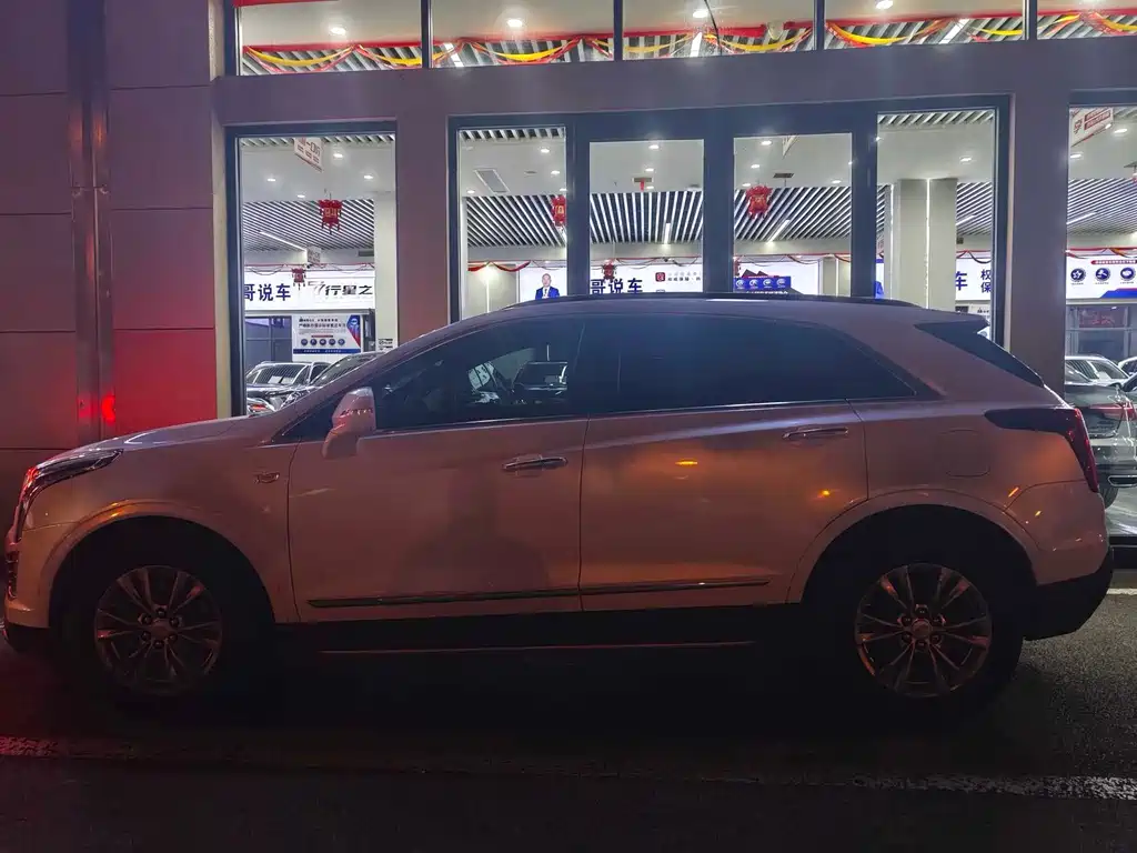 Cadillac XT5 — миниатюра 9