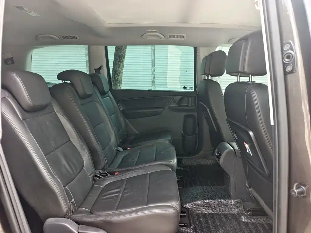Volkswagen Sharan — миниатюра 11