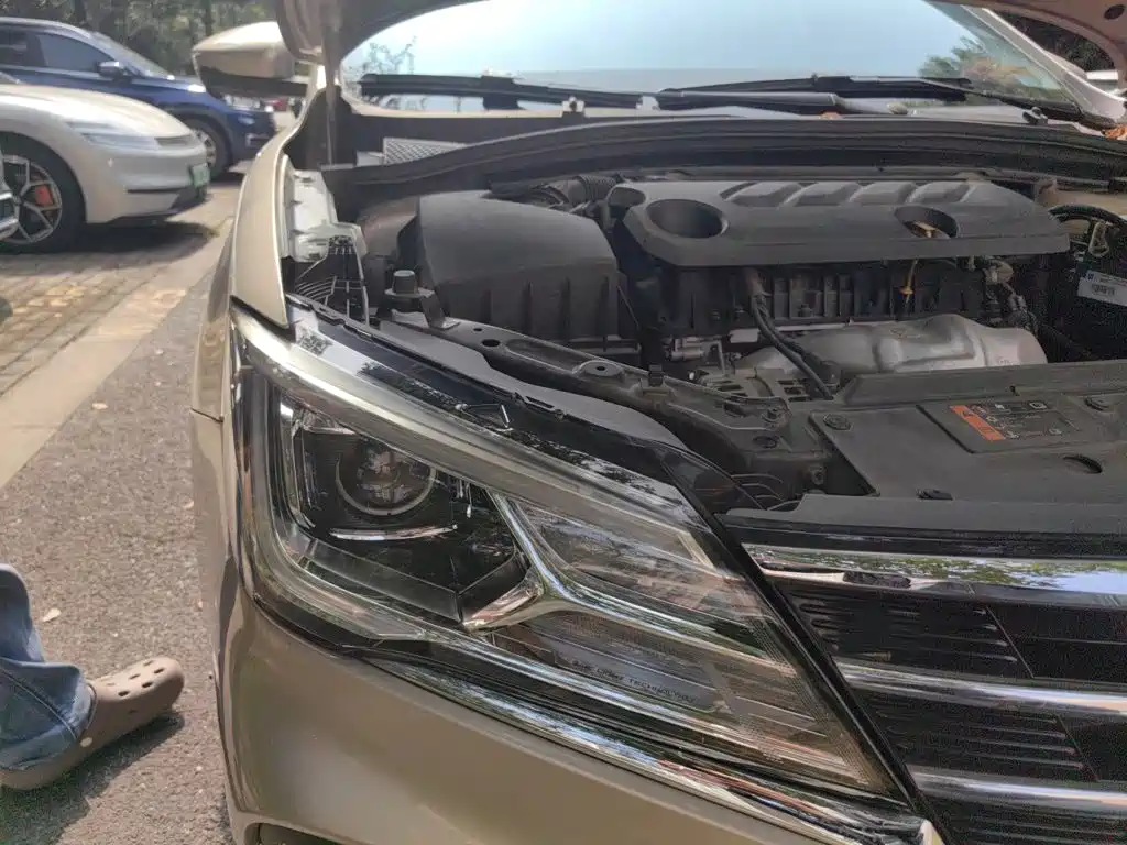 Roewe i5 — миниатюра 21