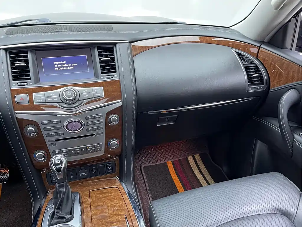 Infiniti QX80 — миниатюра 15