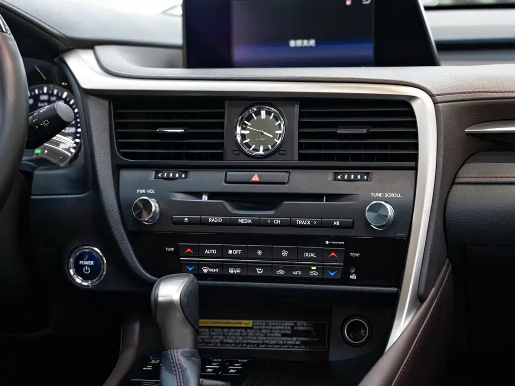 Lexus RX — миниатюра 17