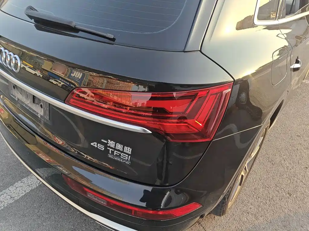Audi Q5L — миниатюра 24
