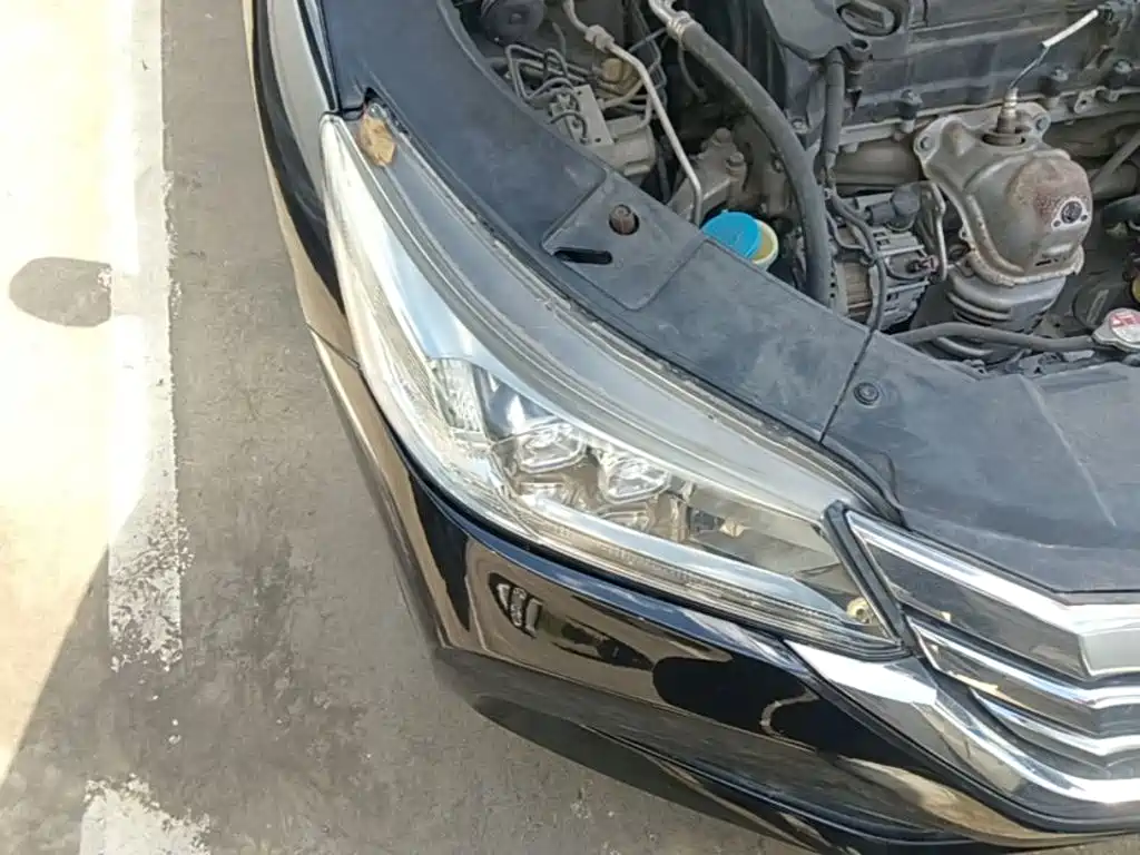 Honda Accord — миниатюра 11
