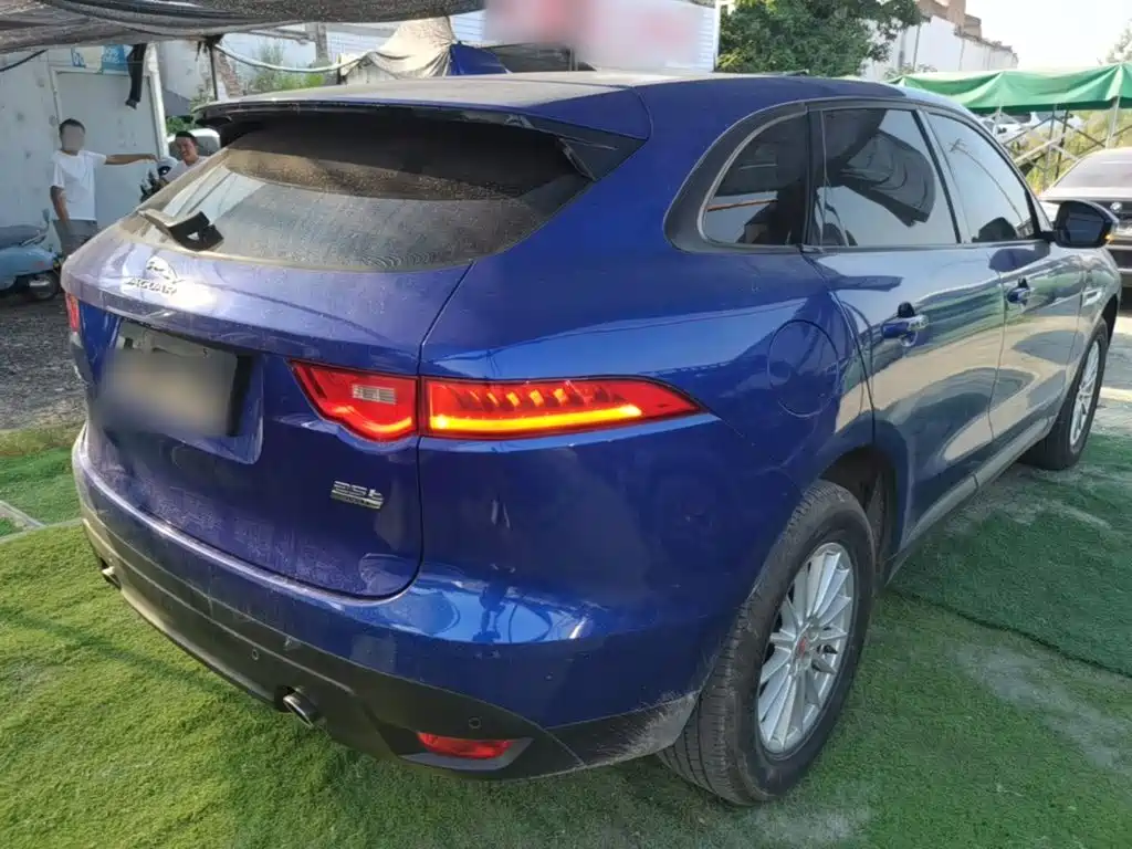 Jaguar F-PACE — миниатюра 7