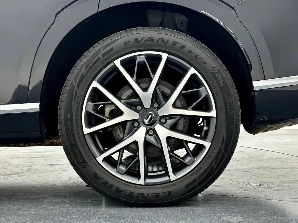 GAC Motor Trumpchi GS8 — миниатюра 26
