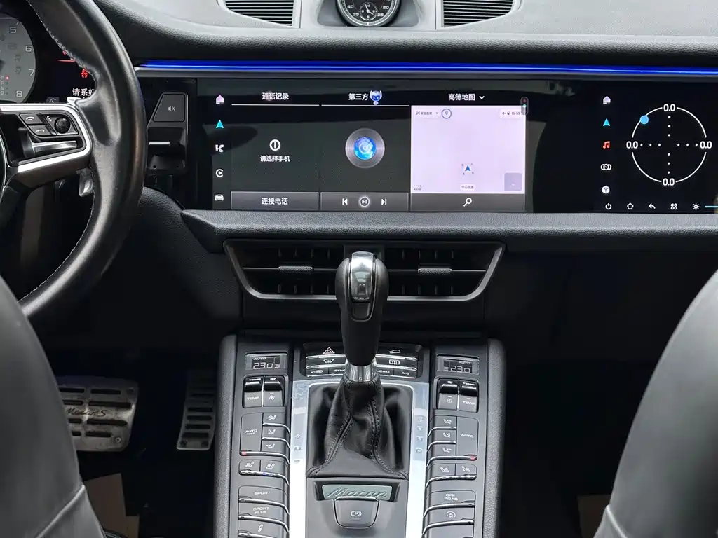 Porsche Macan — миниатюра 11