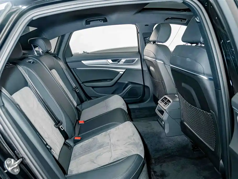 Audi A6L — миниатюра 19