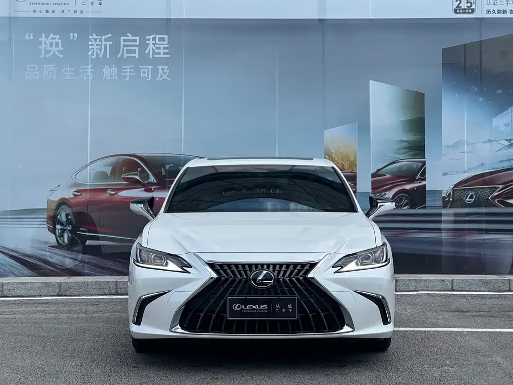 Lexus ES — миниатюра 3
