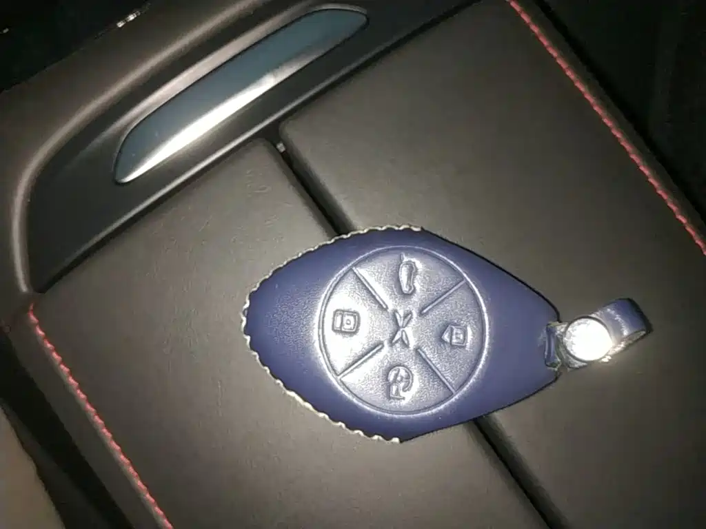 XPeng P7 — миниатюра 9
