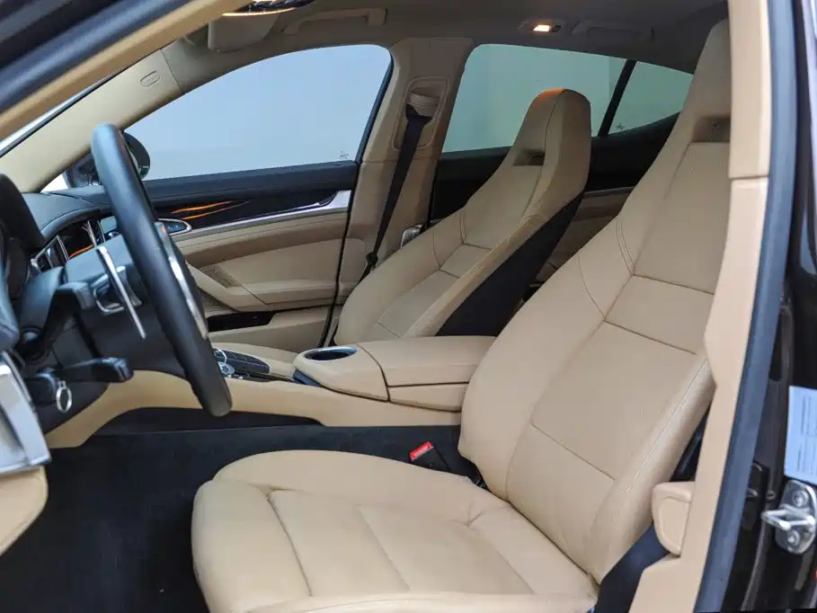 Porsche Panamera — миниатюра 7