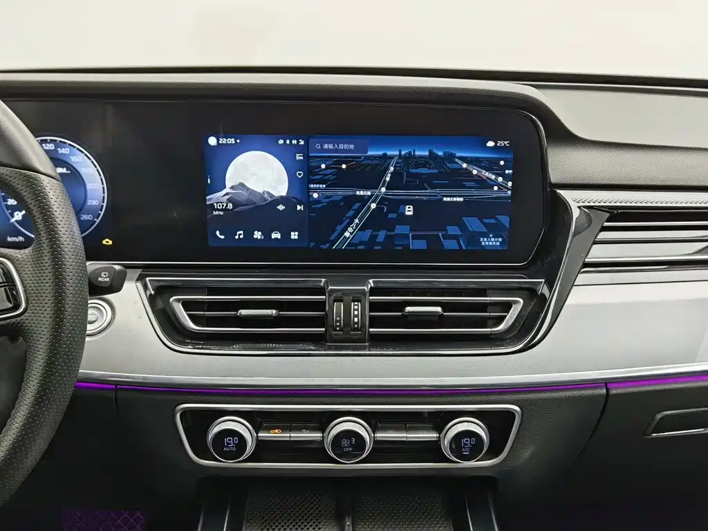 Hongqi Hongqi HS5 — миниатюра 12