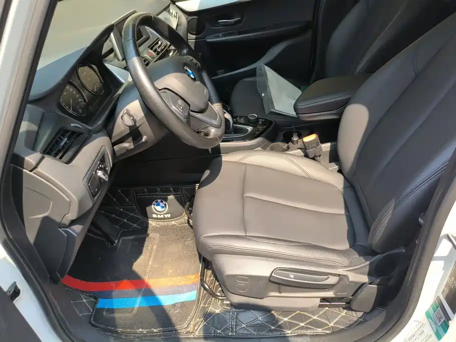 BMW 2 Series Gran Tourer — миниатюра 9