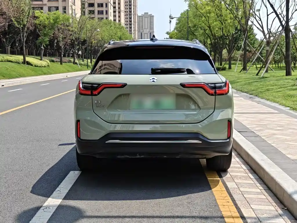 NIO ES6 — миниатюра 6