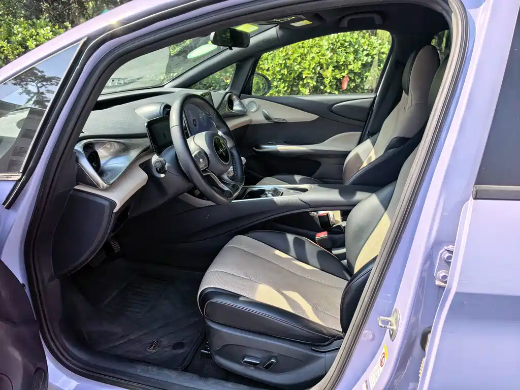 BYD Dolphin — миниатюра 3