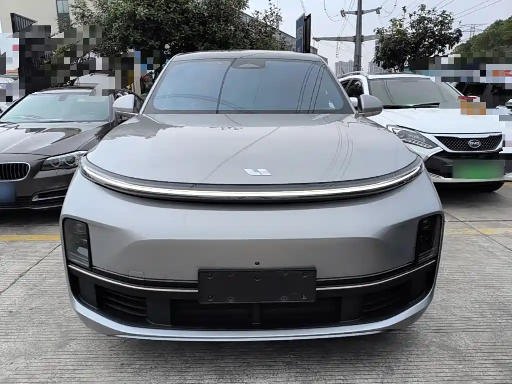 Li Auto Li L8 — миниатюра 3