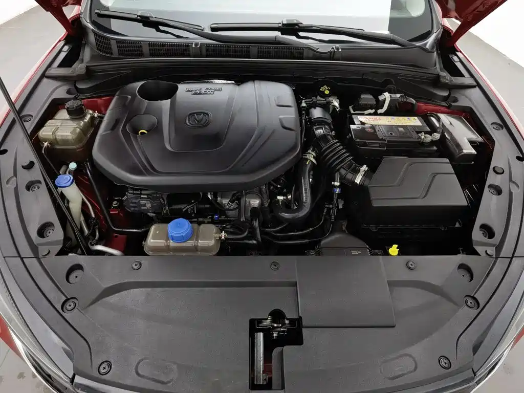 Changan Eado — миниатюра 6