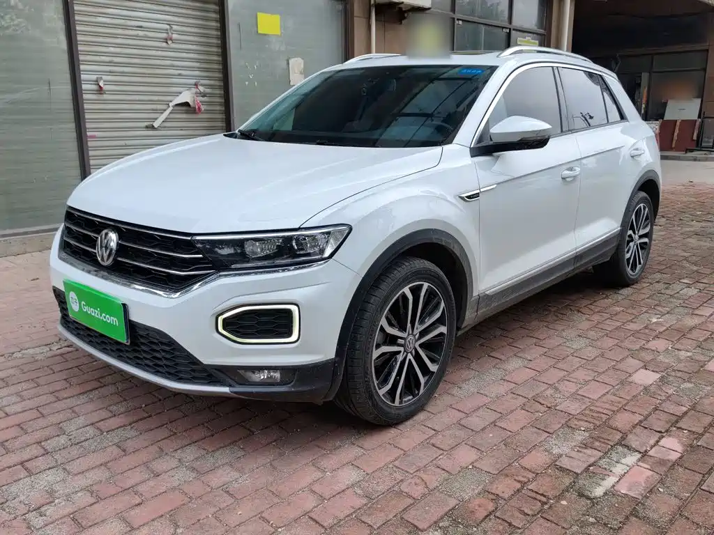Volkswagen T-Roc — миниатюра 2