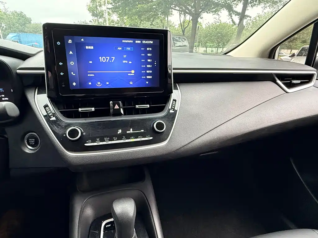 Toyota Corolla — миниатюра 12