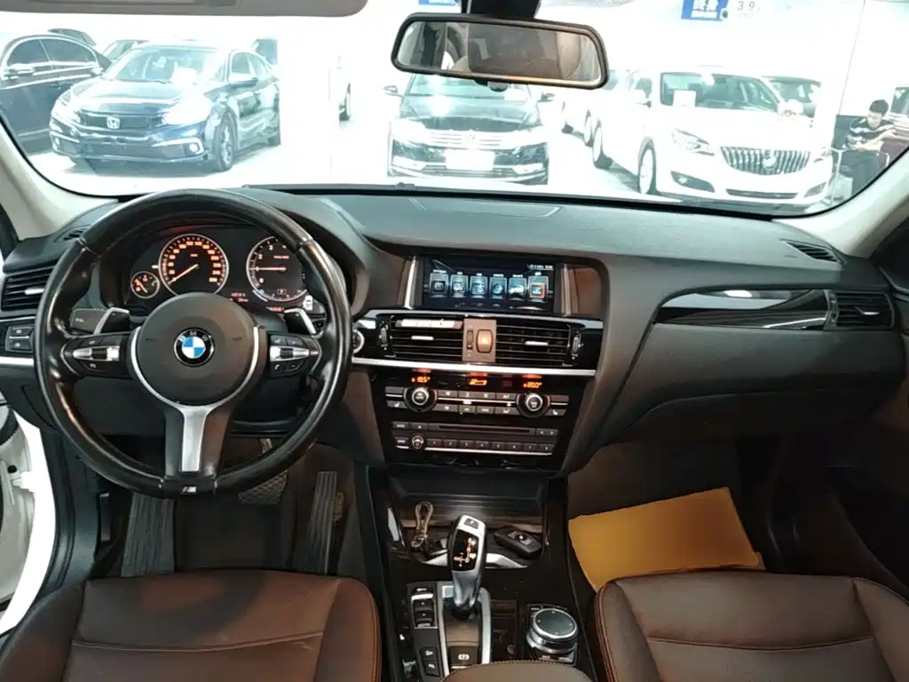BMW X3 (Import) — миниатюра 10